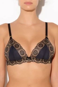 Millesia: Mutine Triangel-BH