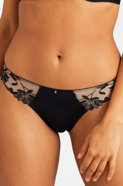 Aubade: Lovessence Rio-Slip