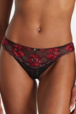 Aubade: Mélodie D´été String