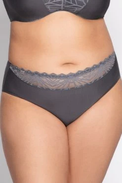 Ulla: Mara Essence Slip