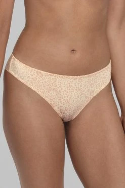 Rosa Faia: Joy Shorty