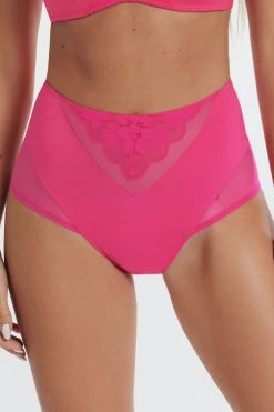 Lisca: Leonie Hoher Slip