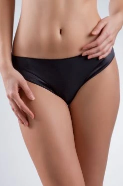 Simone Perele: Neon Slip